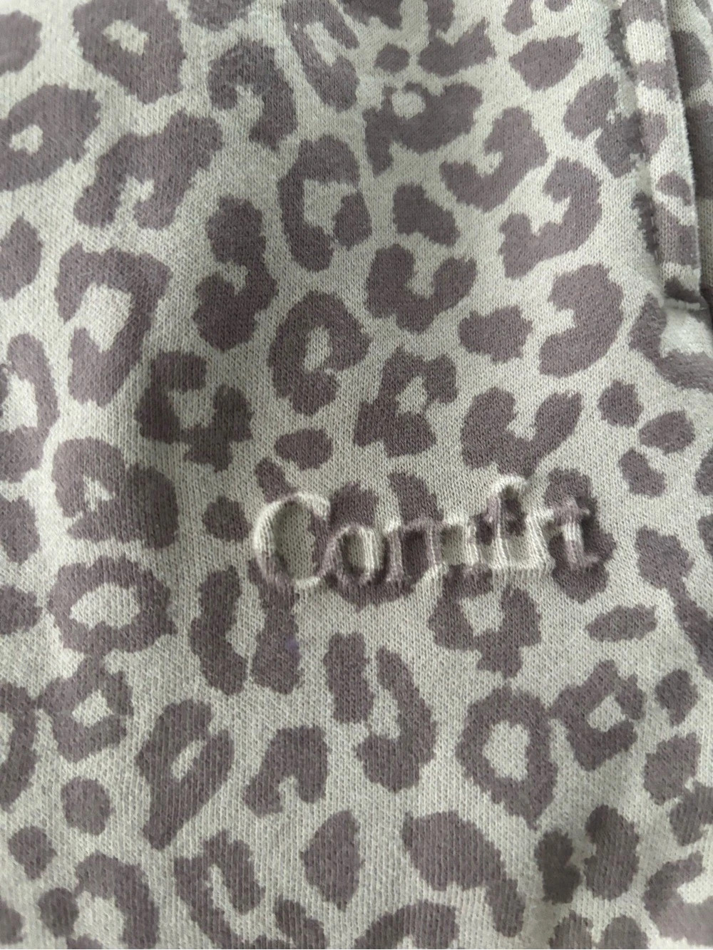 Comfrt Minimalist Sweatpants Leopard Print Gray/Tan Size Medium New without - Picture 3 of 5
